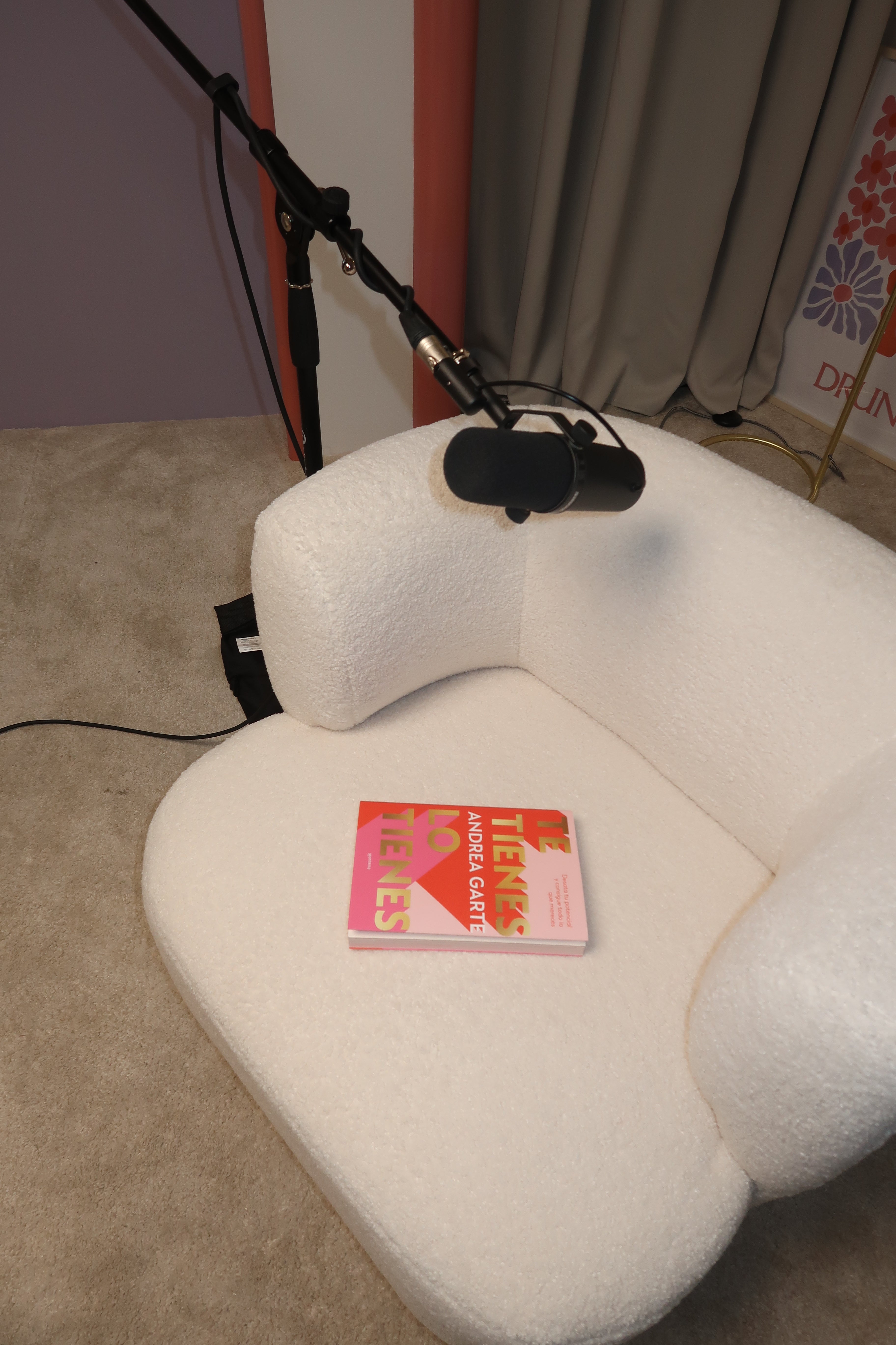 TE TIENES. LO TIENES - Libro en Papel. Tapa Blanda