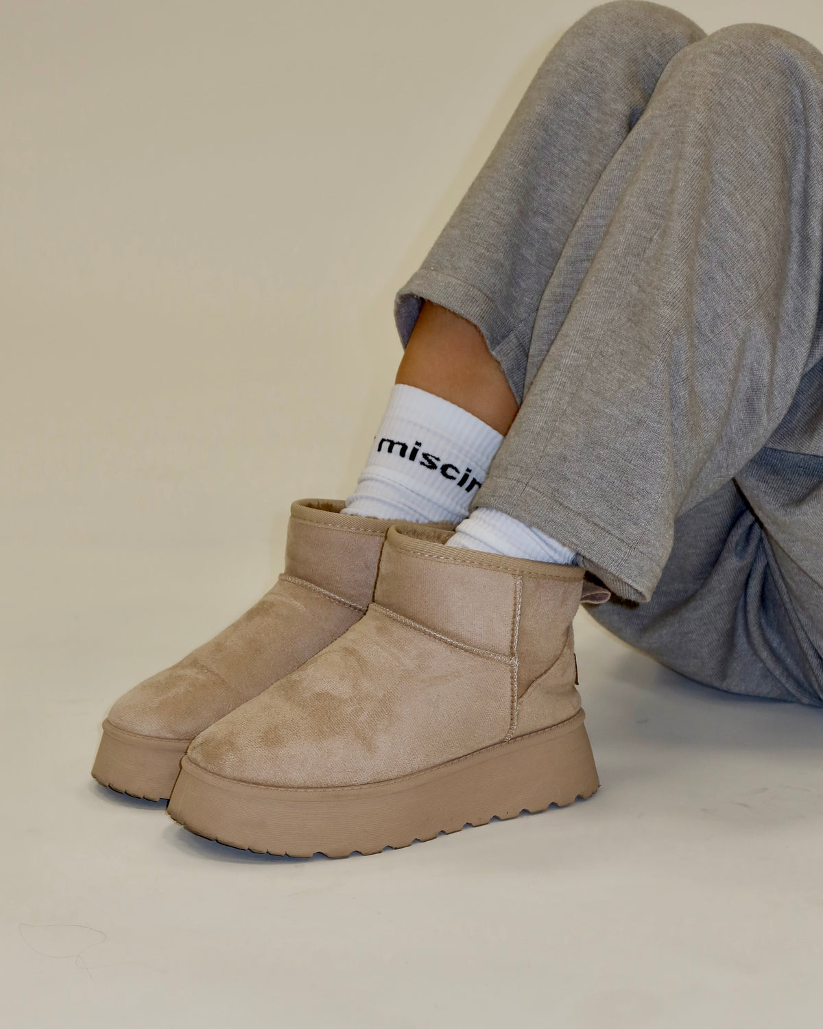 Botas Pelo - MISWINTER - Beige