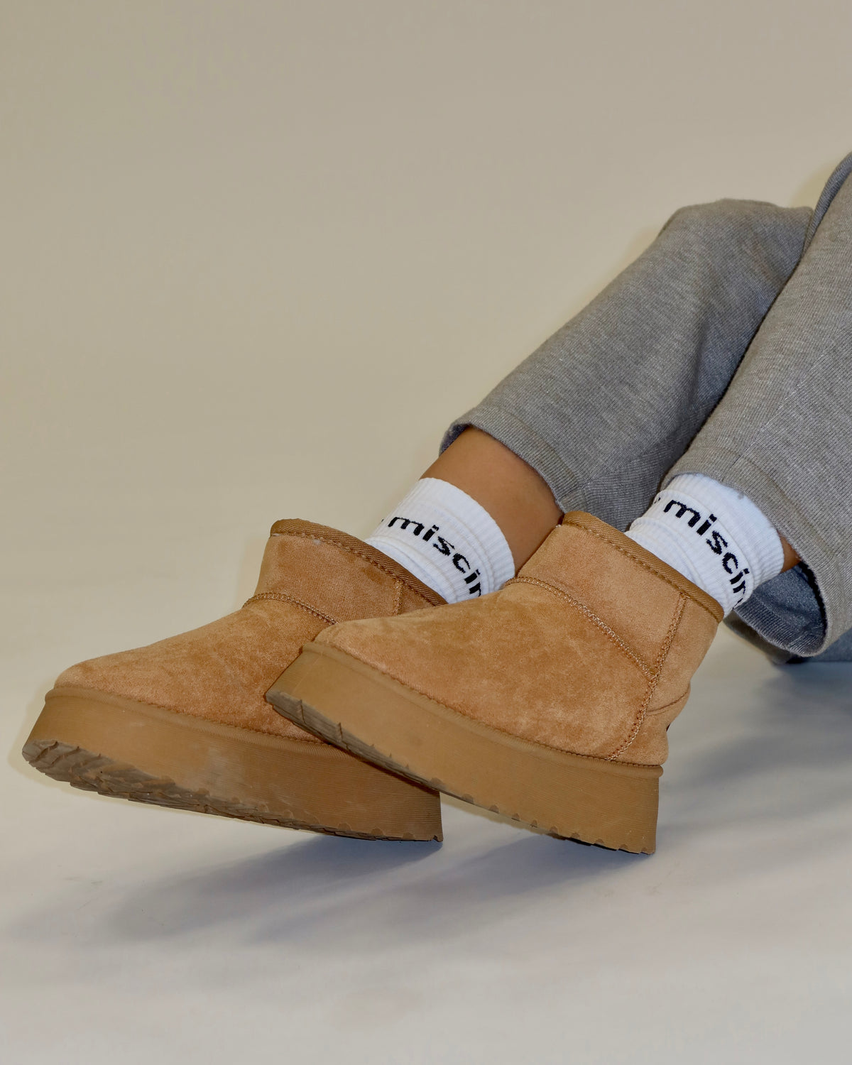Botas Pelo - MISWINTER - Camel